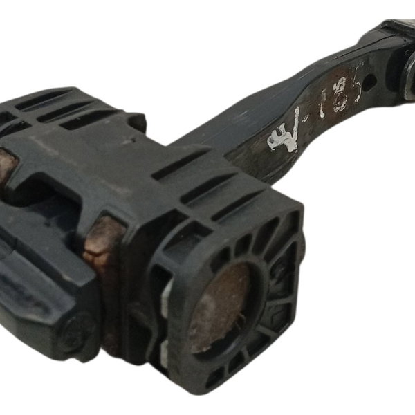 Limitador Porta Dianteira Esquerda Volkswagen Voyage 2015