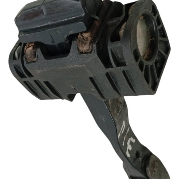 Limitador Porta Dianteira Esquerda Volkswagen Voyage 2015