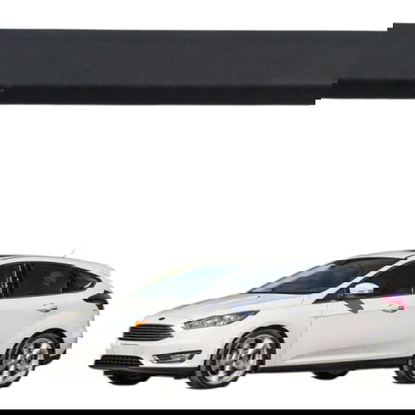 Soleira Porta Dianteira Esquerda Ford Focus 2014 2015 2016