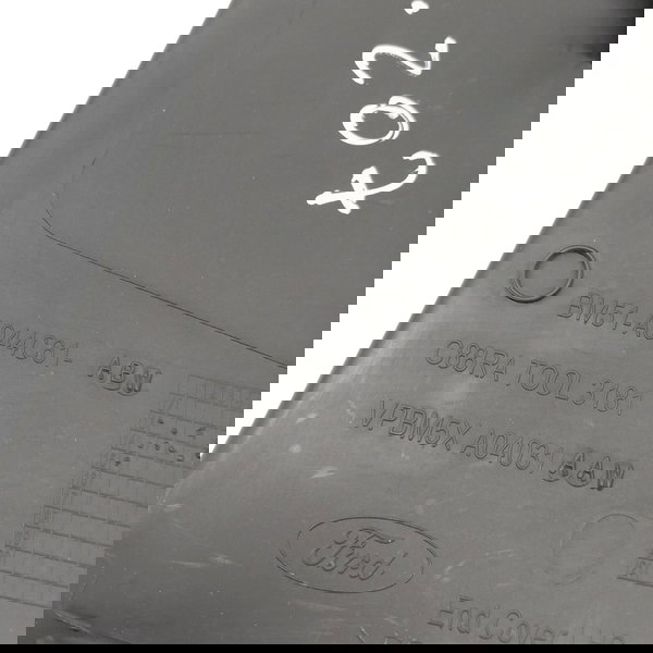 Acabamento Lateral Esquerdo Painel Ford Focus 2014 2015 2016