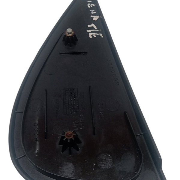 Moldura Externa Retrovisor Esquerdo Fiat Siena 2008 Detalhe