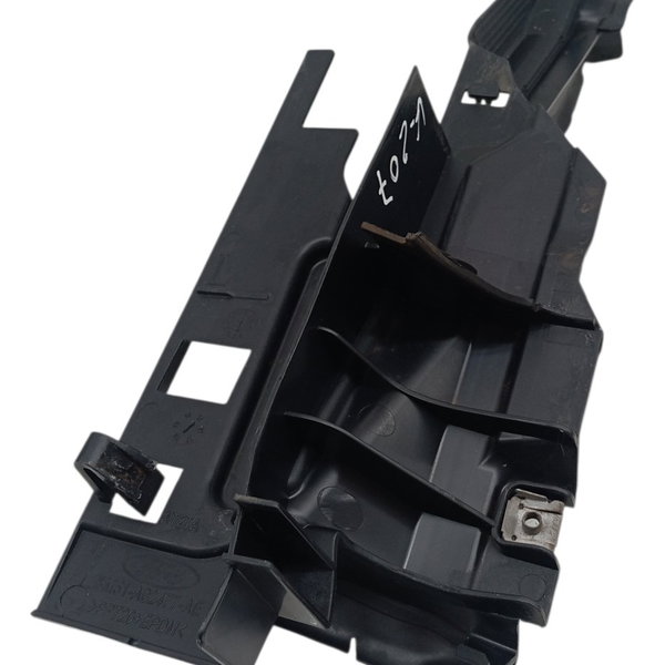 Acabamento Superior Esquerdo Churrasqueira Ford Focus 2015