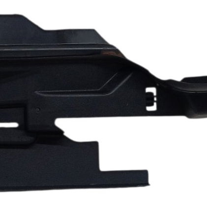 Acabamento Superior Esquerdo Churrasqueira Ford Focus 2015