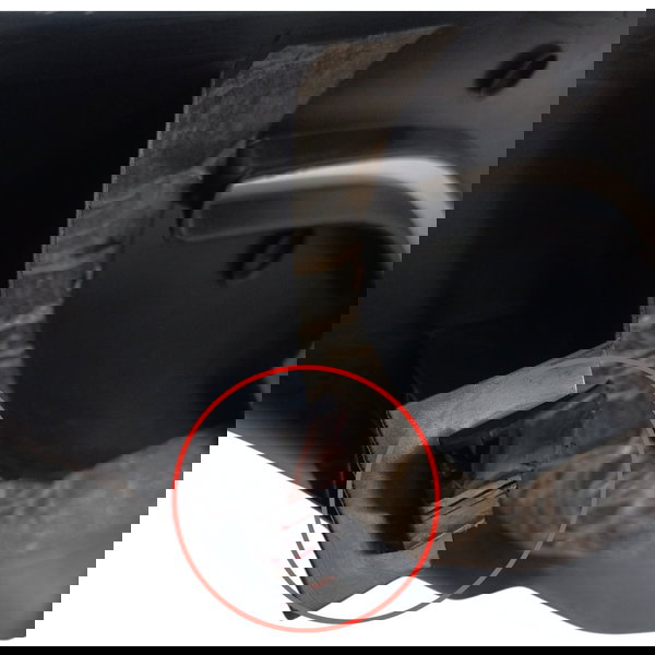 Soleira Traseira Esquerda Citroën C4 Glx Hatch 2013 Detalhe