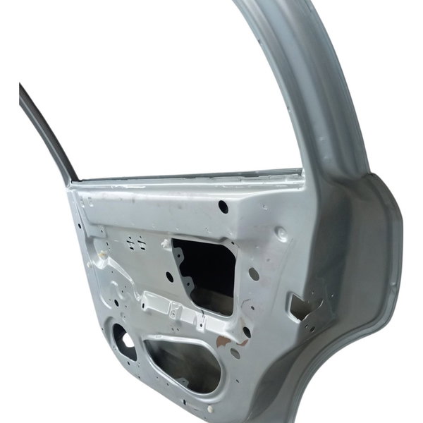 Porta Traseira Direita Gm Astra Hatch 4p 2008 Detalhe Traseira Direito Prateado