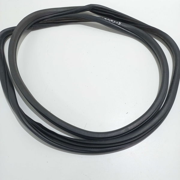 Borracha Vedação Porta Traseira Direita Renault Scenic  Preto Q