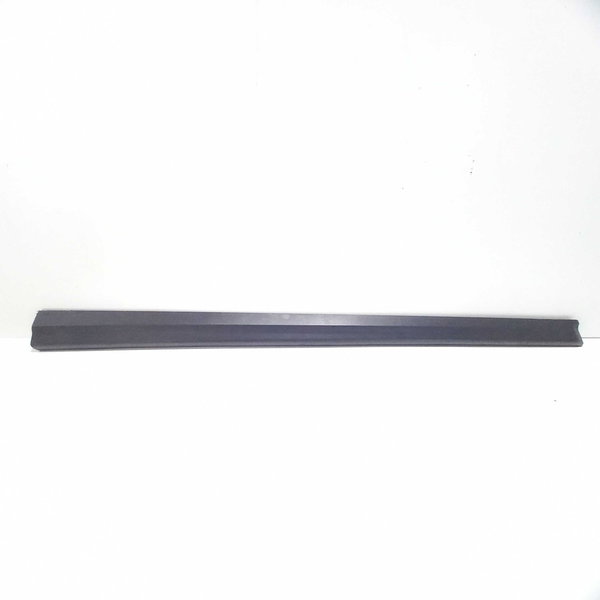 Moldura Inferior Porta Dianteira Esquerda Chevrolet Onix 1.4