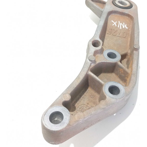 Suporte Do Câmbio Gm Onix 2014 1.4 Prata