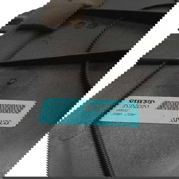 Auto Falante Traseiro Direito Volvo C30 T5 2.5 2010 31252251