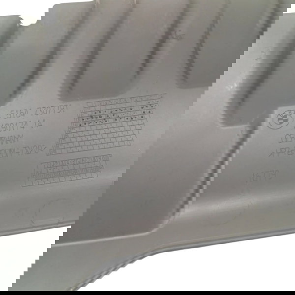 Moldura Defletor Parachoque Traseiro Bmw X1 S Drive 2015