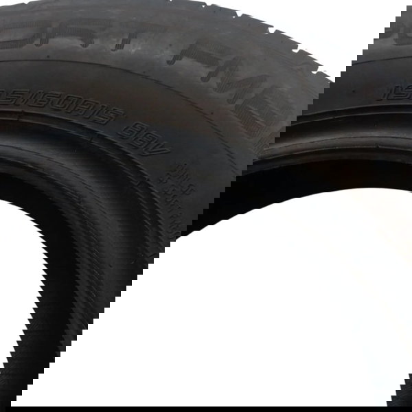 Pneu 195/60/r15 Dunlop Sport 88v Outsid