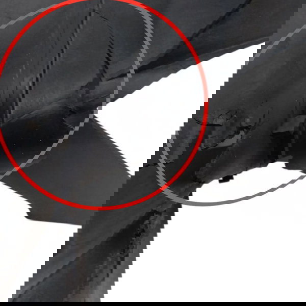 Defletor Frontal Superior Volvo C30  2010 2011 2012 Detalhe