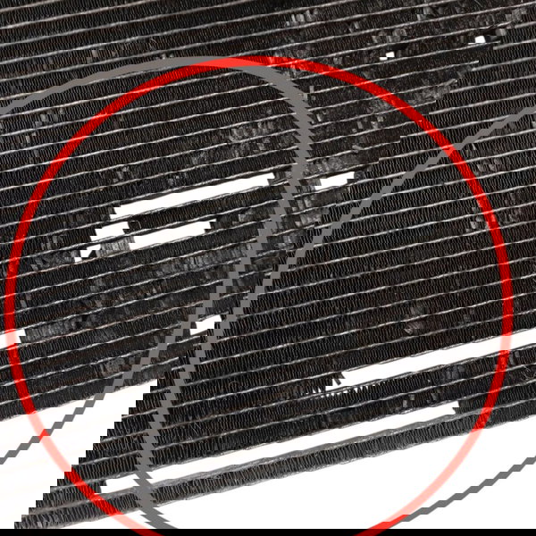 Condensador Ar Condicionado Volvo C30 2.5 2010 Detalhe