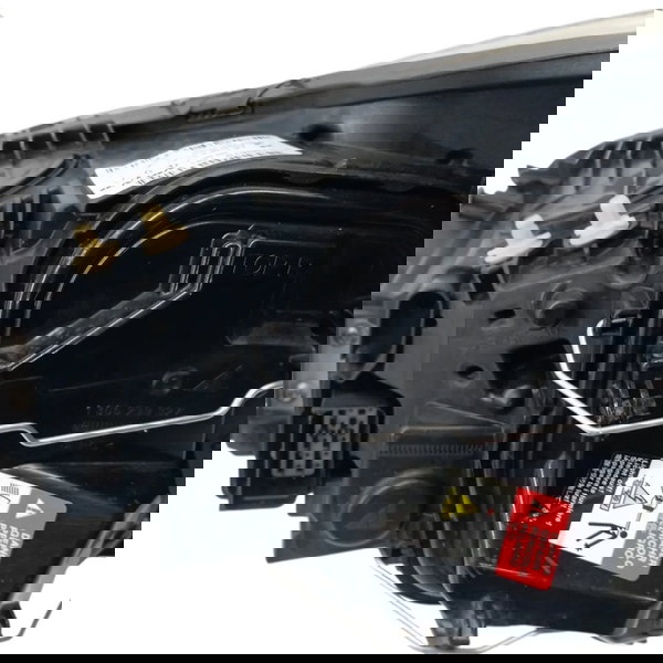 Farol Direito Volvo C30 T5 2.5 2008 2009 2010 Completo Direito/passageiro