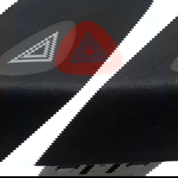 Botão Interruptor Pisca Aleta Renault Cio 1.0  2014 2015