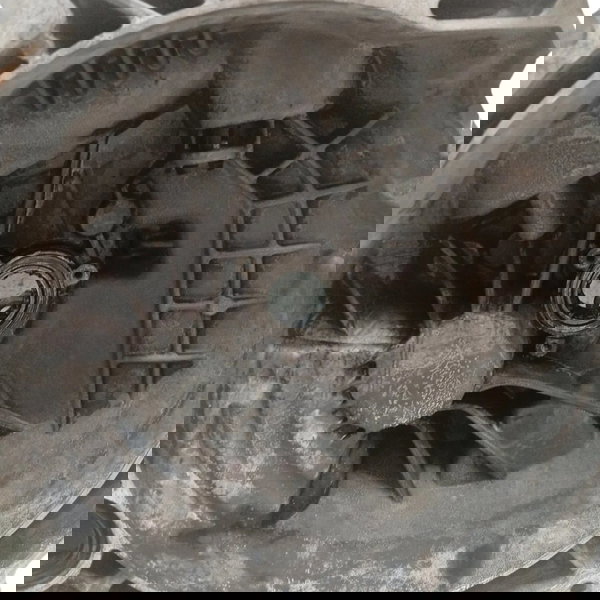 Carcaça Seca Frontal Chevrolet Onix 1.0 6 Marchas 2022 2023