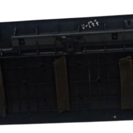 Moldura Soleira Porta Malas Mitsubishi Outlander 3.0 2010 Preto