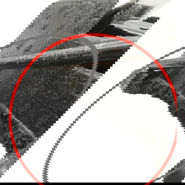 Kit Macaco Chave Roda Isopor Fiat Mobi 1.0 2020 Detalhe