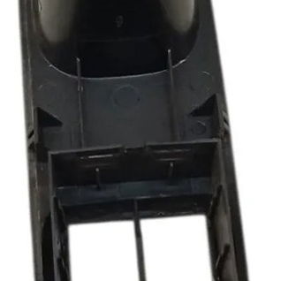 Moldura Dianteira Esquerda Botão Vidro Fiat Mobi 2022