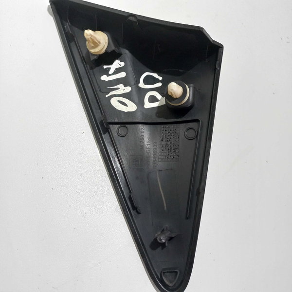 Moldura Acabamento Retrovisor Direito Gm Onix 2019