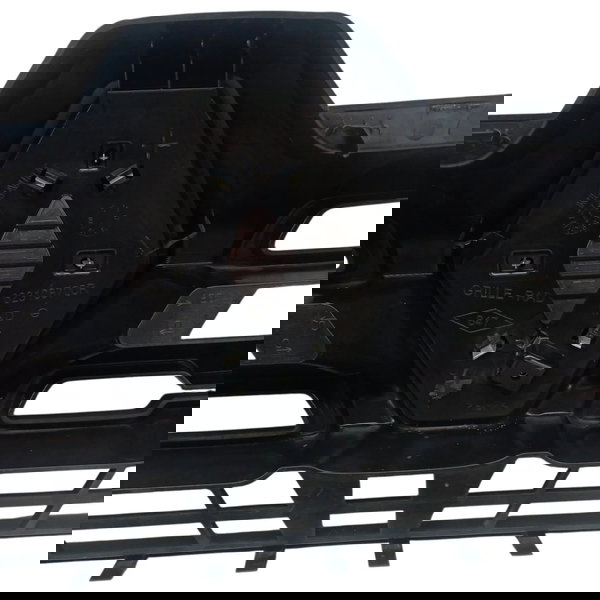 Grade Parachoque Dianteiro Renault Kwid 2020 2021 Detalhe