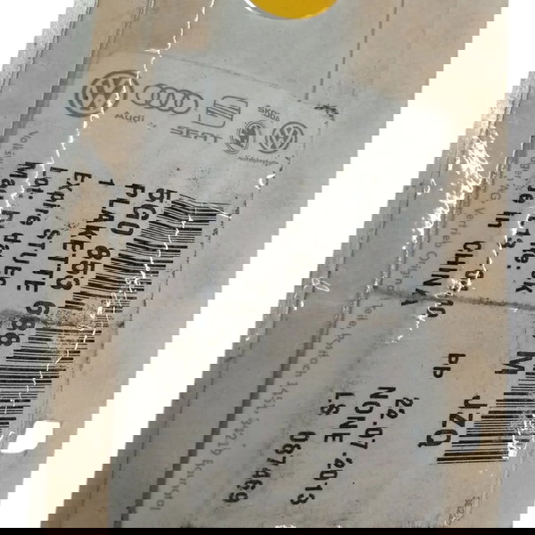 Emblema Lateral Direito Golf Gti 2013 Original 5g0853688m