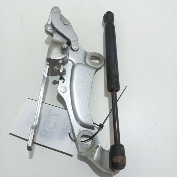 Dobradiça Capô Mini Cooper Lado Esquerdo  2010