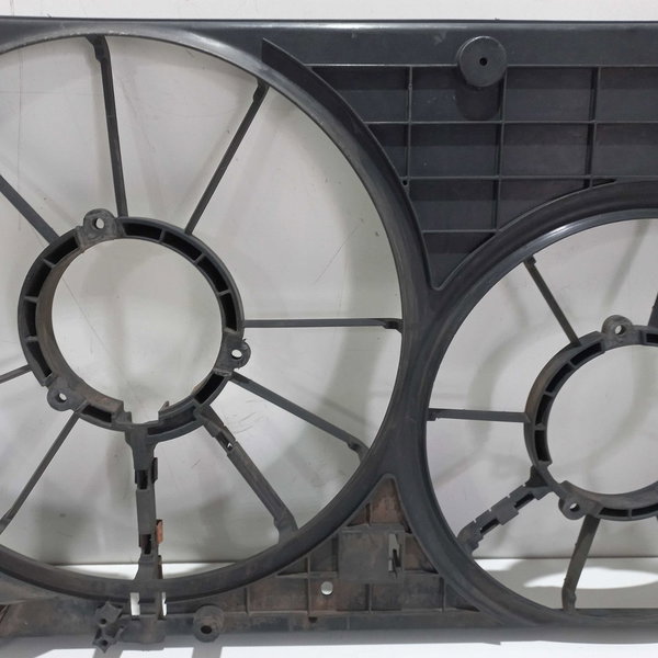 Defletor Suporte Ventoinha Vw Jetta 2.5 2009