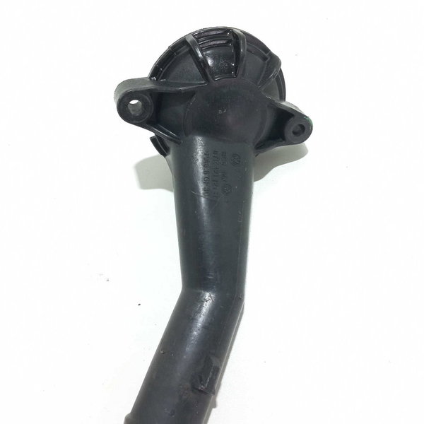 Tampa De Valvula Termostatica Vw Jetta 2009 2.5  Preto