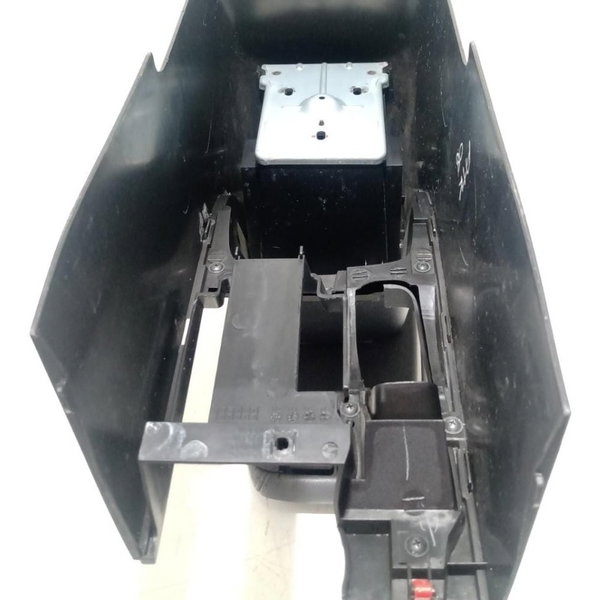 Console Central Apoio Braço Mitsubishi Airtrek 2007 Cx77