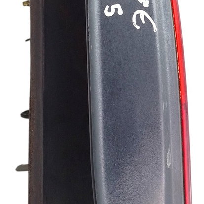 Lanterna Traseira Esquerda Citroen C5 2005 Esquerdo Vermelho