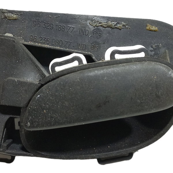 Maçaneta Interna Traseira Direita Peugeot 206 Preto Traseira