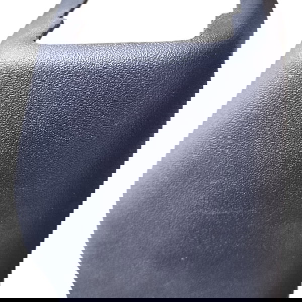 Acabamento Banco Dianteiro Direito Mitsubishi Airtrek 2007