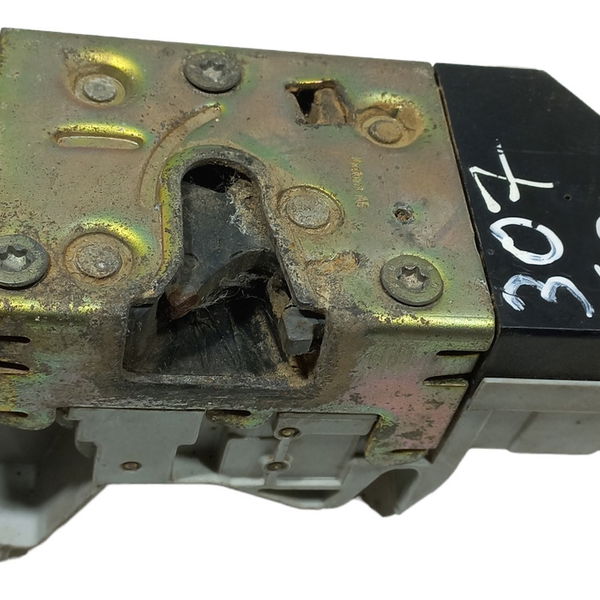 Fechadura Traseira Direita Peugeot 307