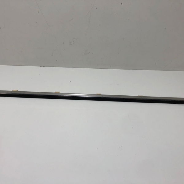 Friso Da Porta Traseira Direita Chevrolet Captiva Preto