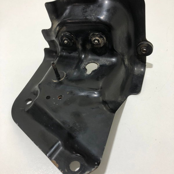 Suporte Bateria Chevrolet Captiva 2.4 16v 2008 2009 2010