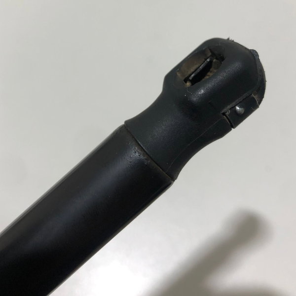 Amortecedor Capo Direito Chevrolet Captiva 2008 2009 2010