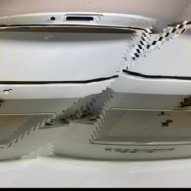 Tampa Traseira Fiat Freemont 2012